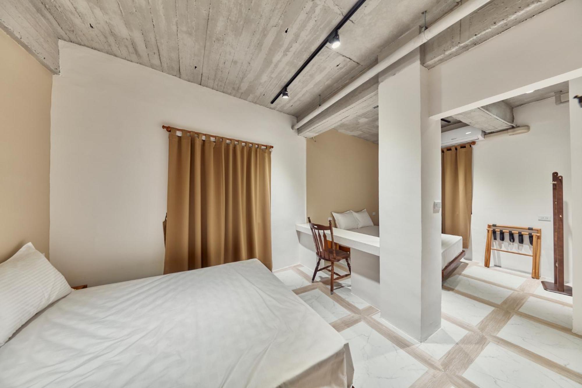 Sanhe Hotel Changhua City Exterior photo
